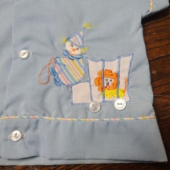 Vintage 80s Baby Boy Blue Circus Embroidery Shirt - Picture 2 of 7
